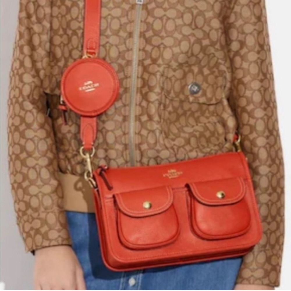 COACH Penny Crossbody Pebbled Leather Bag with pockets😍⭐️🌟 NWT